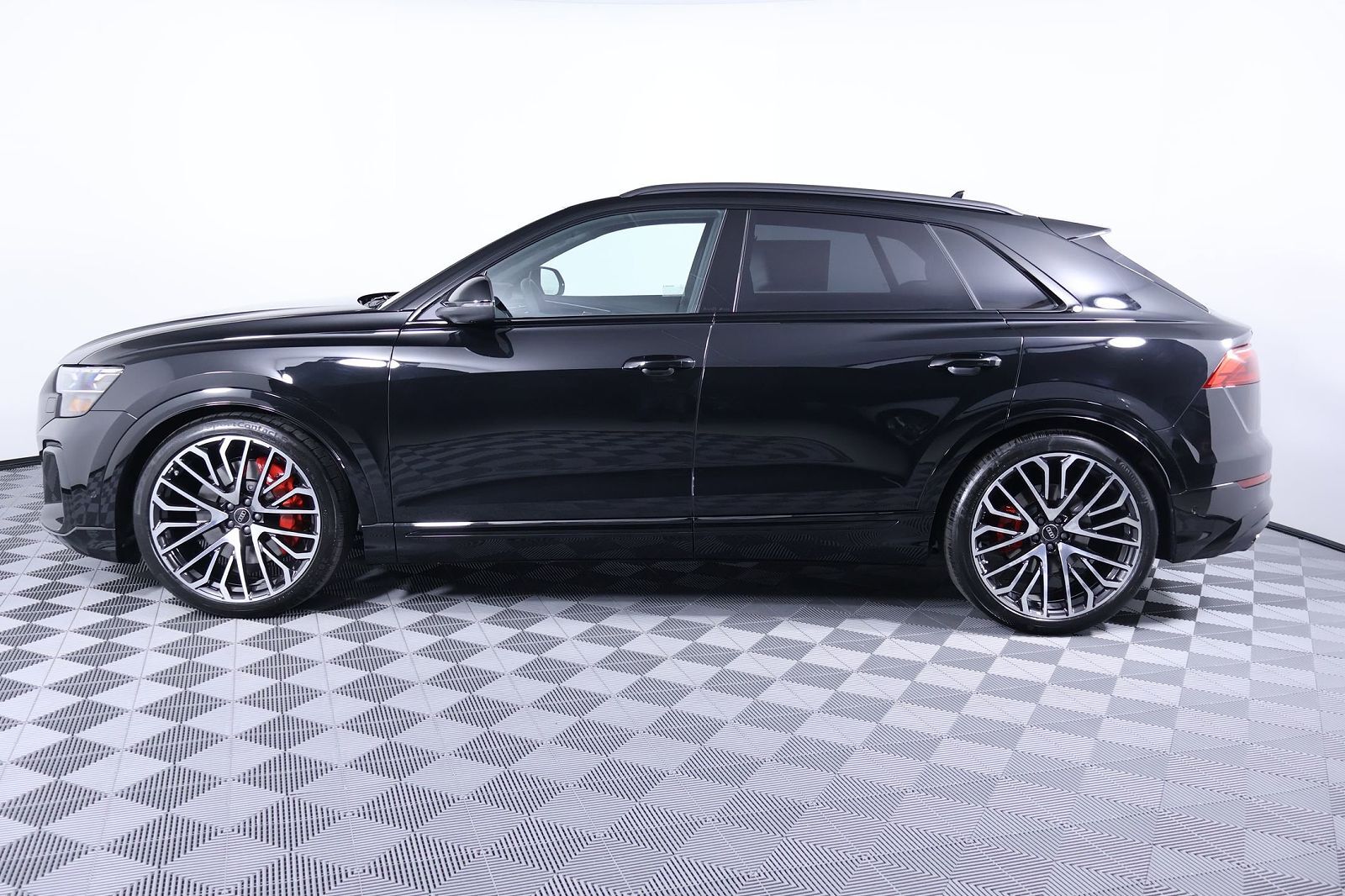 2026 Audi SQ8