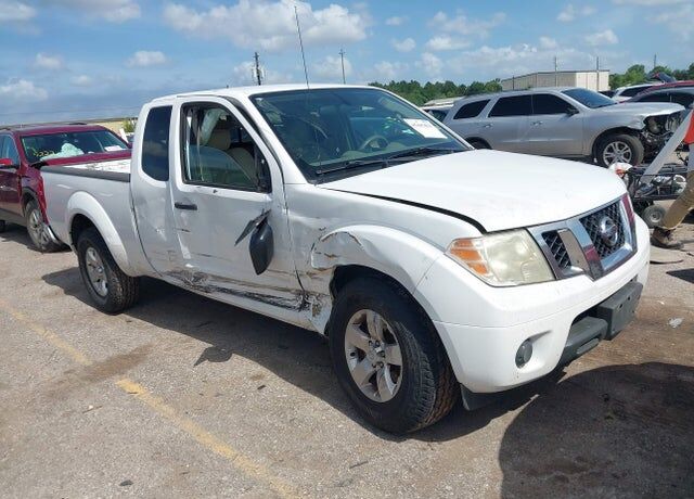 2012 NISSAN Frontier