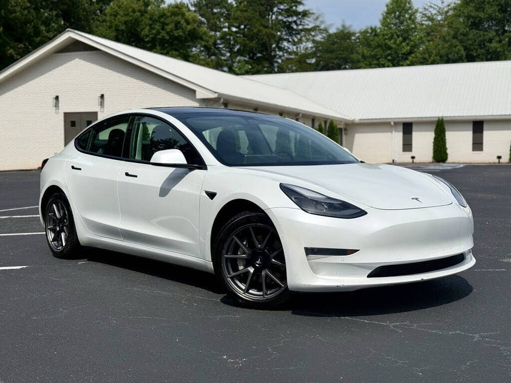 2021 TESLA Model 3
