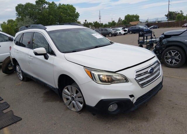 2016 SUBARU Outback