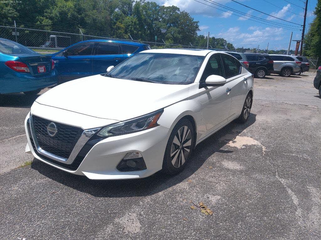 2020 NISSAN Altima