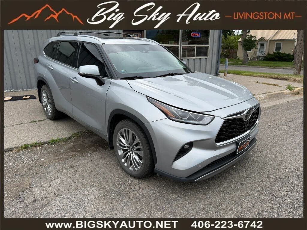 2024 TOYOTA Highlander