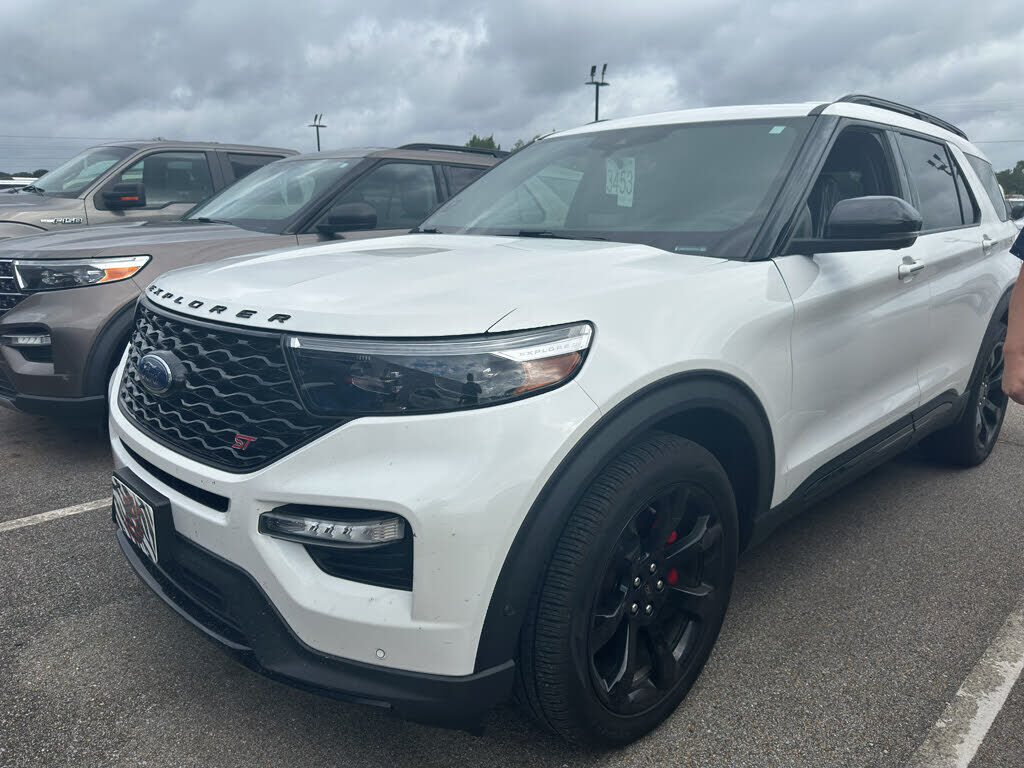 2020 FORD Explorer