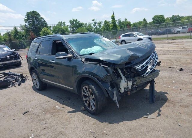 2016 FORD Explorer