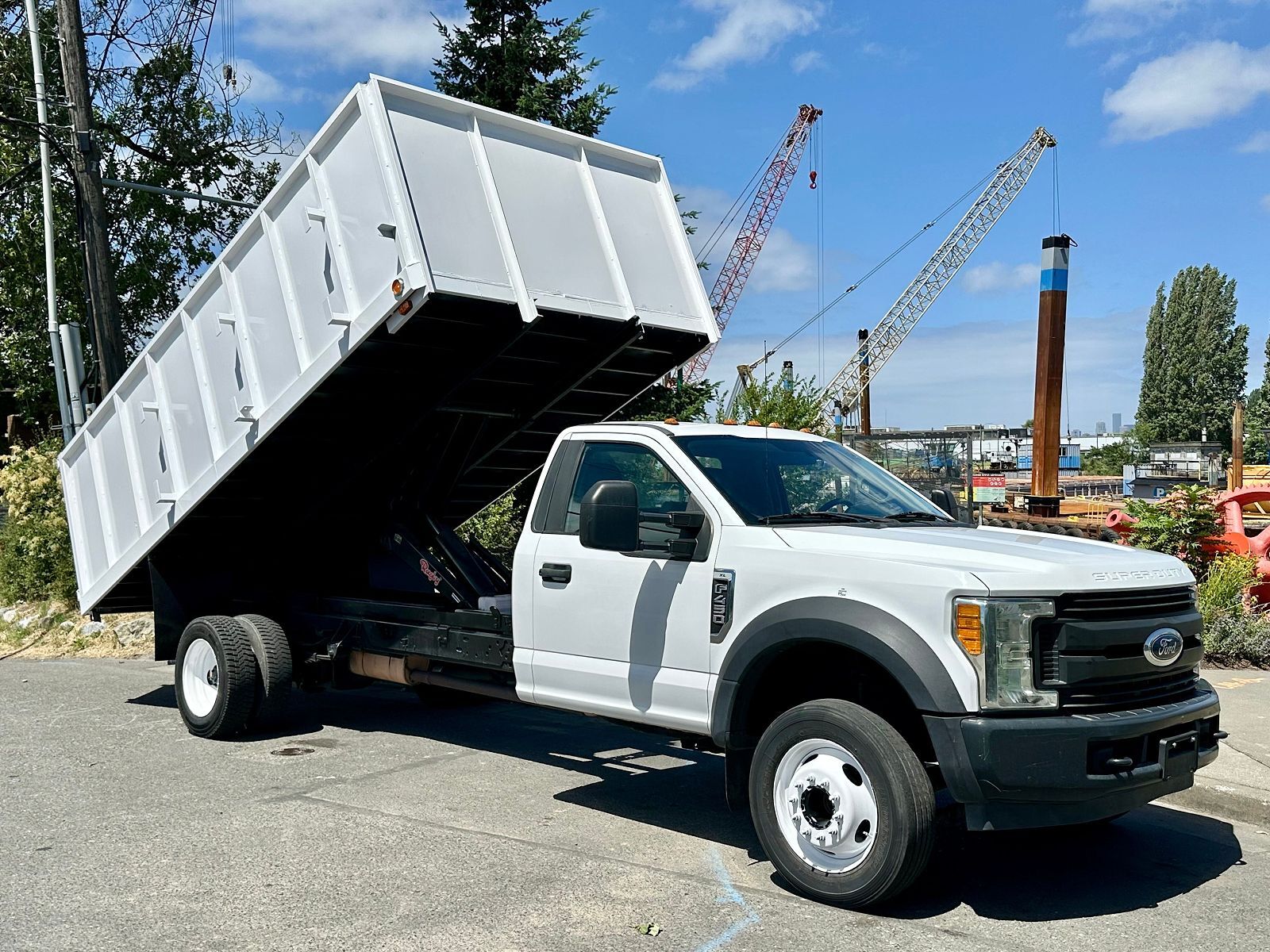 2017 FORD F-450