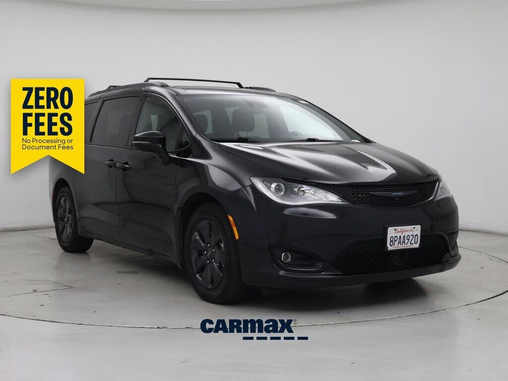 2020 CHRYSLER Pacifica