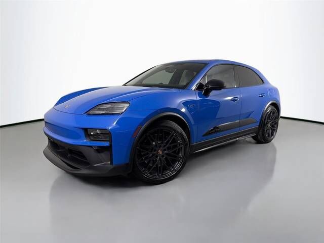 2026 PORSCHE Macan