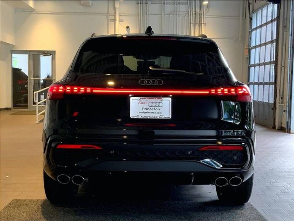 2026 Audi SQ5