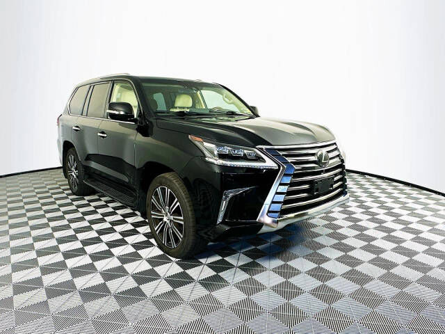 2020 LEXUS LX