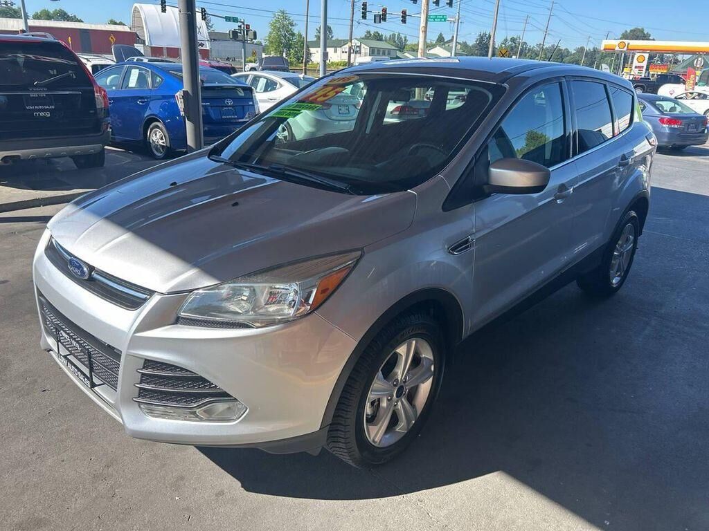 2016 FORD Escape