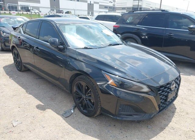 2023 NISSAN Altima