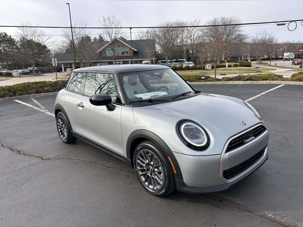 2026 MINI Hardtop
