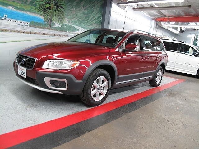 2008 VOLVO XC70