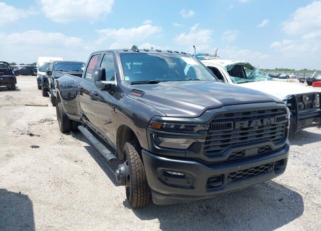2025 RAM 3500