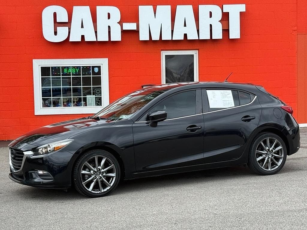 2018 MAZDA Mazda3