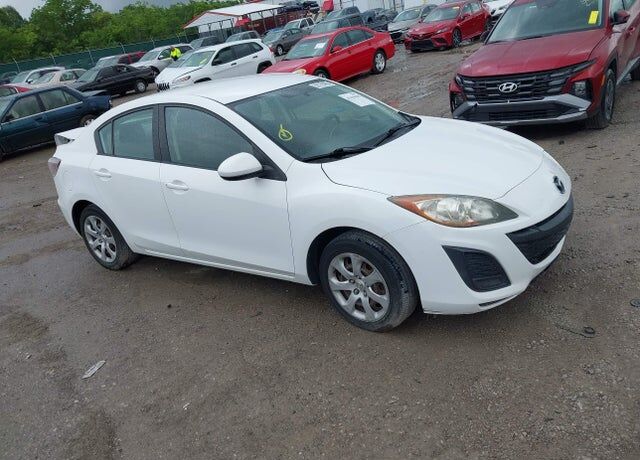 2010 MAZDA Mazda3