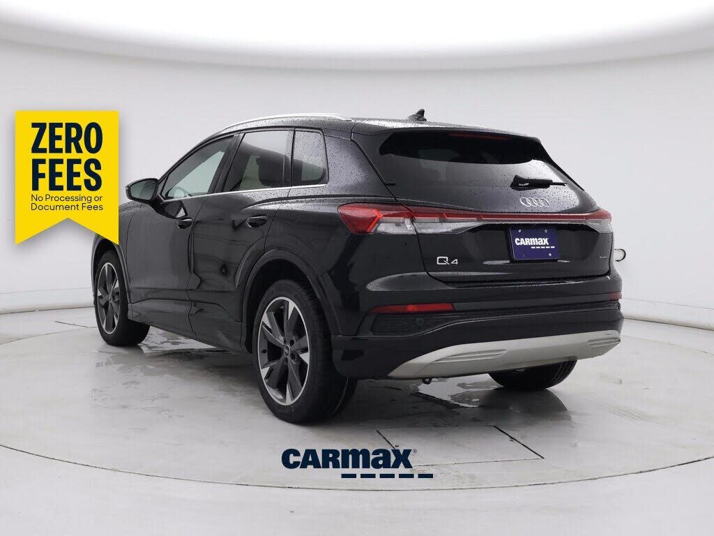 2022 Audi Q4