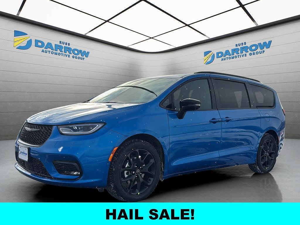 2026 CHRYSLER Pacifica