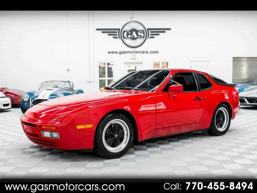 1986 PORSCHE 944