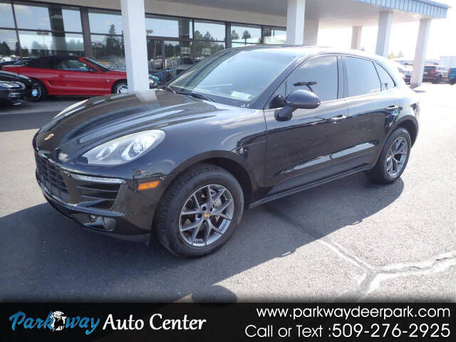 2015 PORSCHE Macan