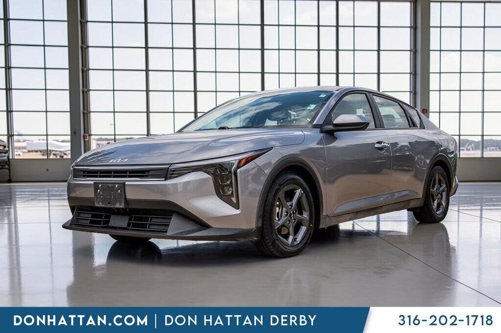 2025 KIA K4