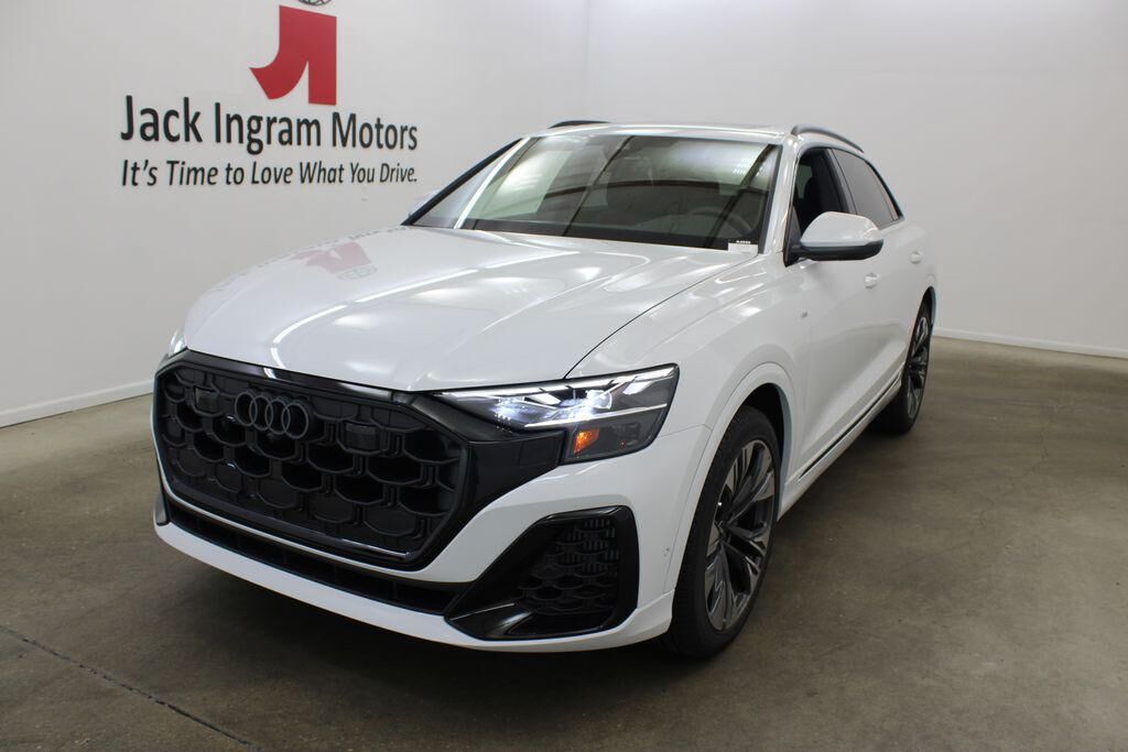 2026 Audi Q8