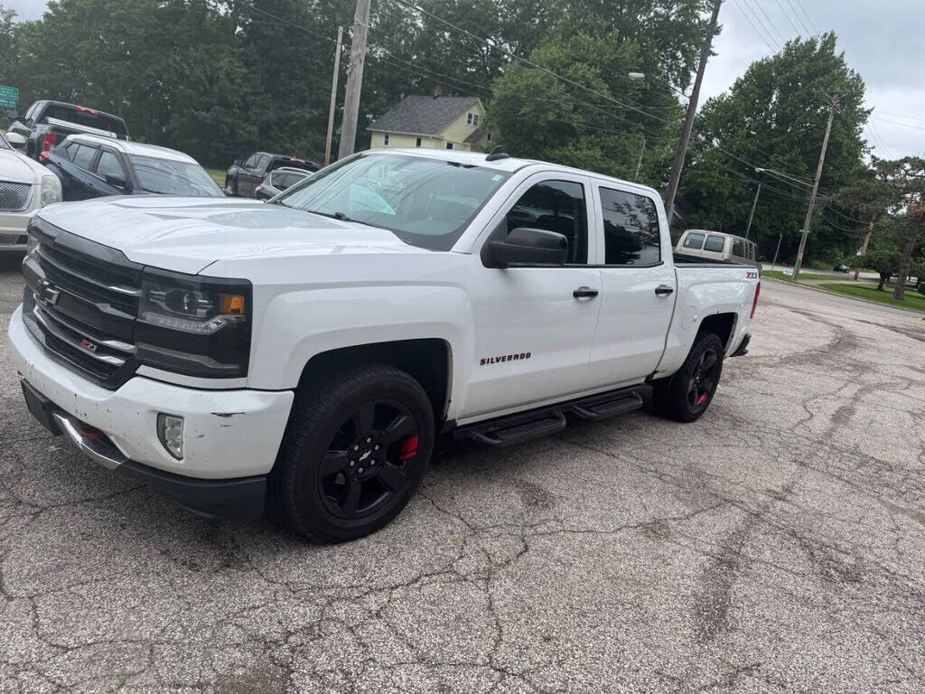 2018 CHEVROLET Silverado
