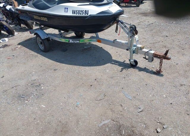 2011 TRITON Triton