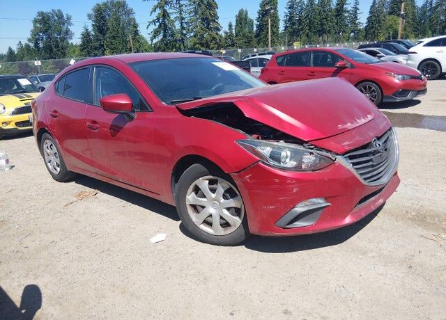 2015 MAZDA Mazda3