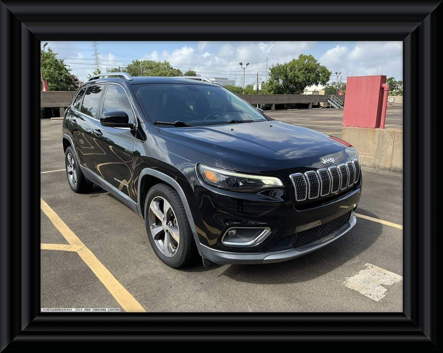2019 JEEP Cherokee