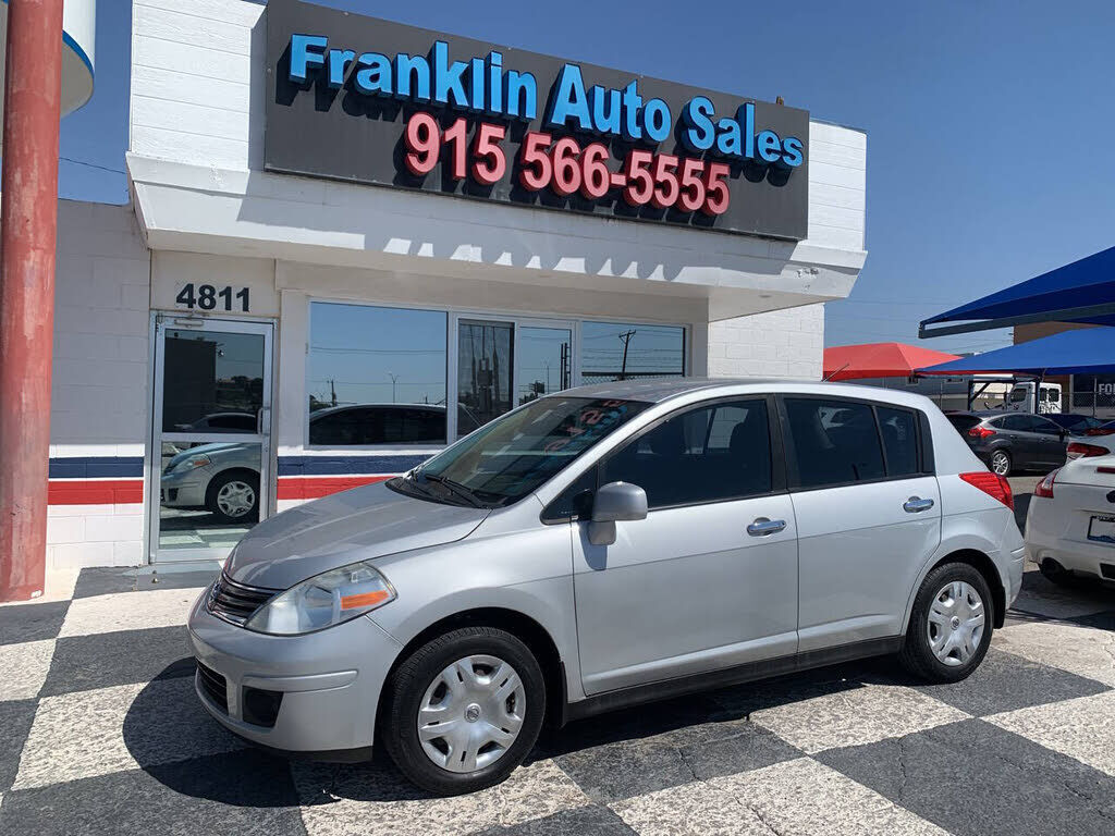 2012 NISSAN Versa