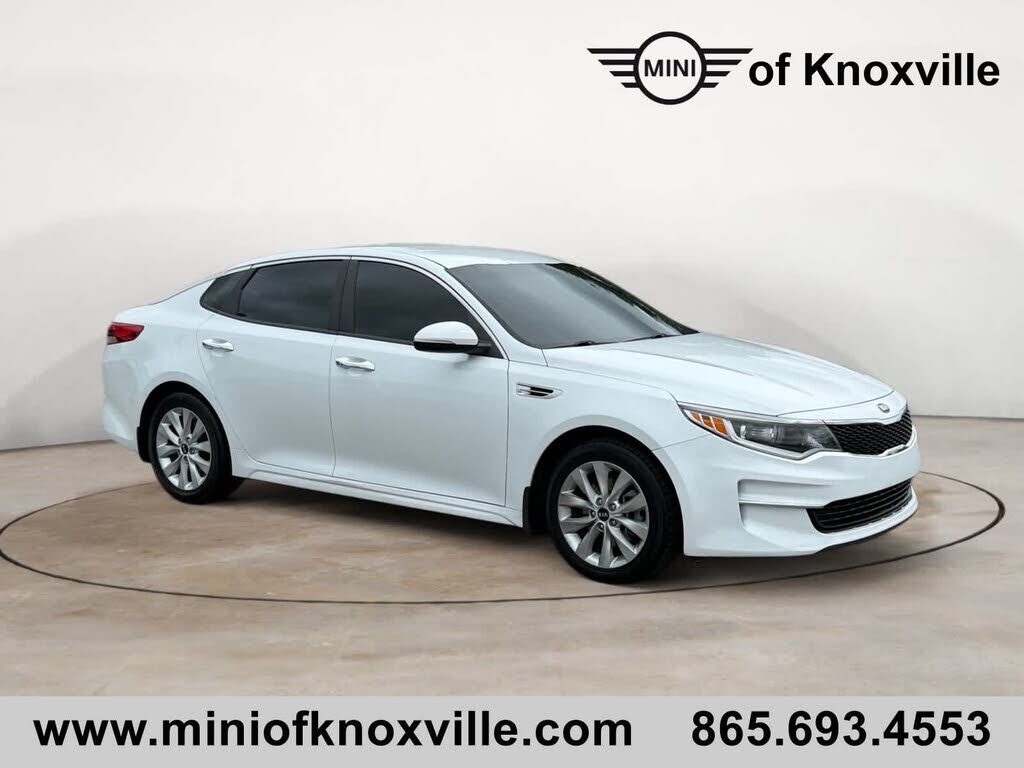 2018 KIA Optima