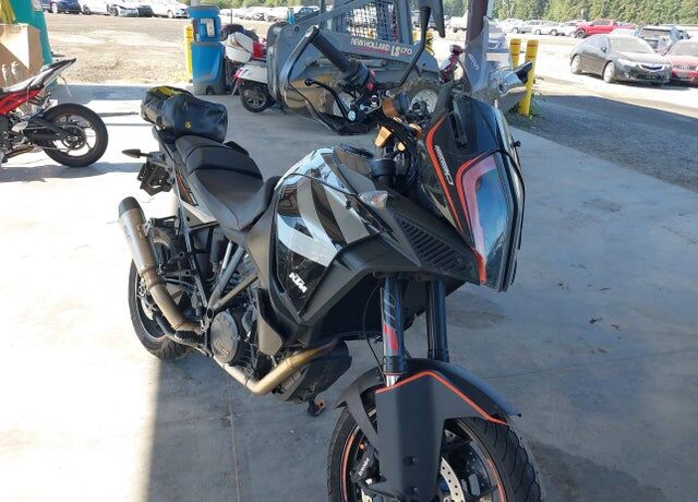 2020 KTM Super Adventure