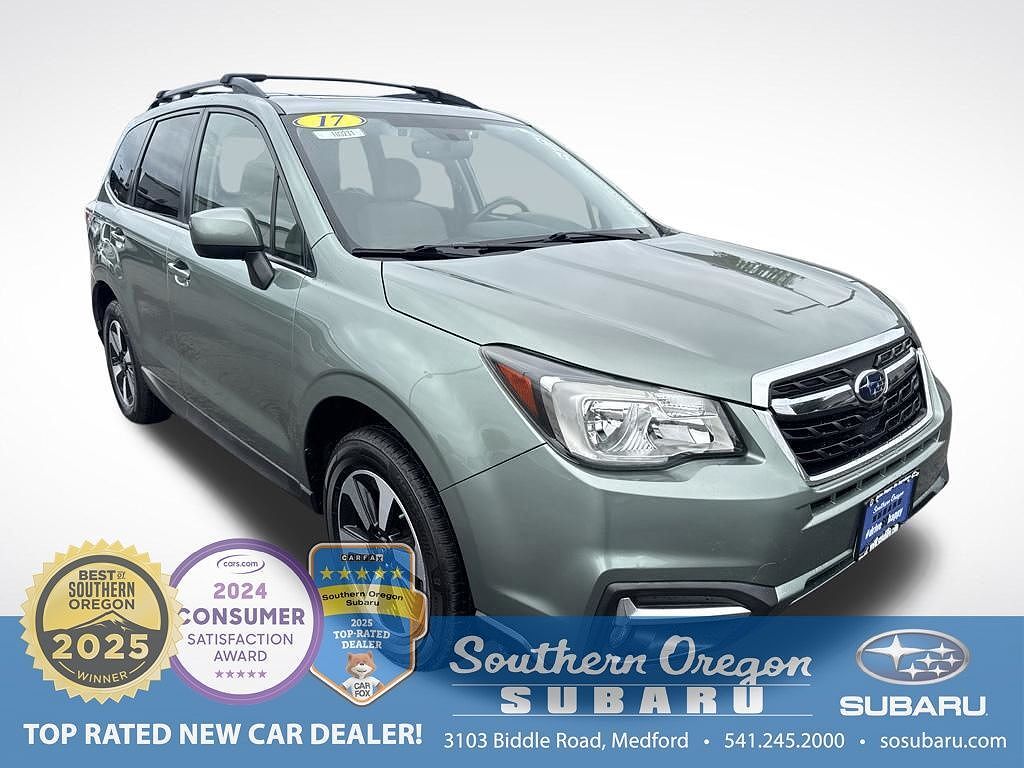 2017 SUBARU Forester