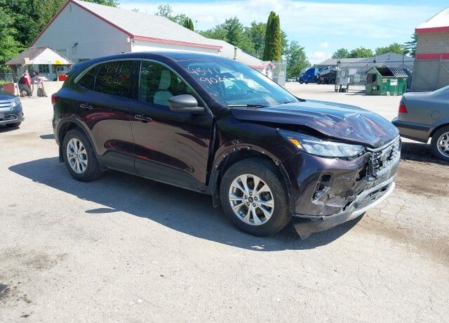 2023 FORD Escape