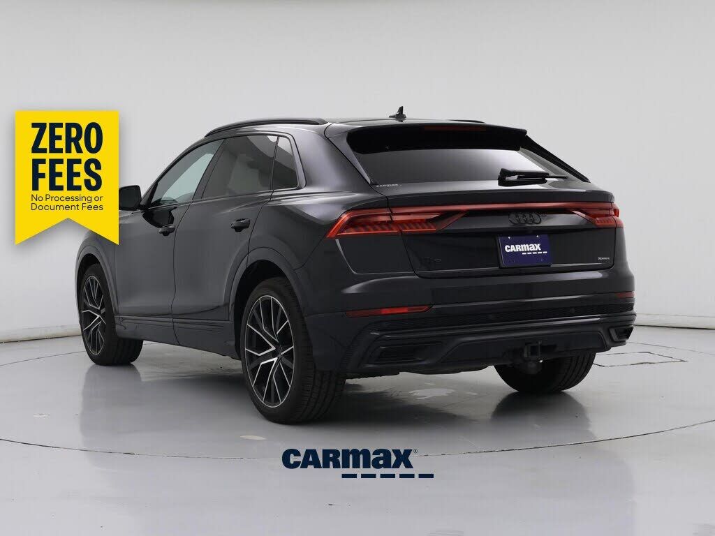 2021 Audi Q8