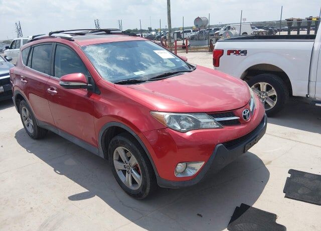 2015 TOYOTA RAV4