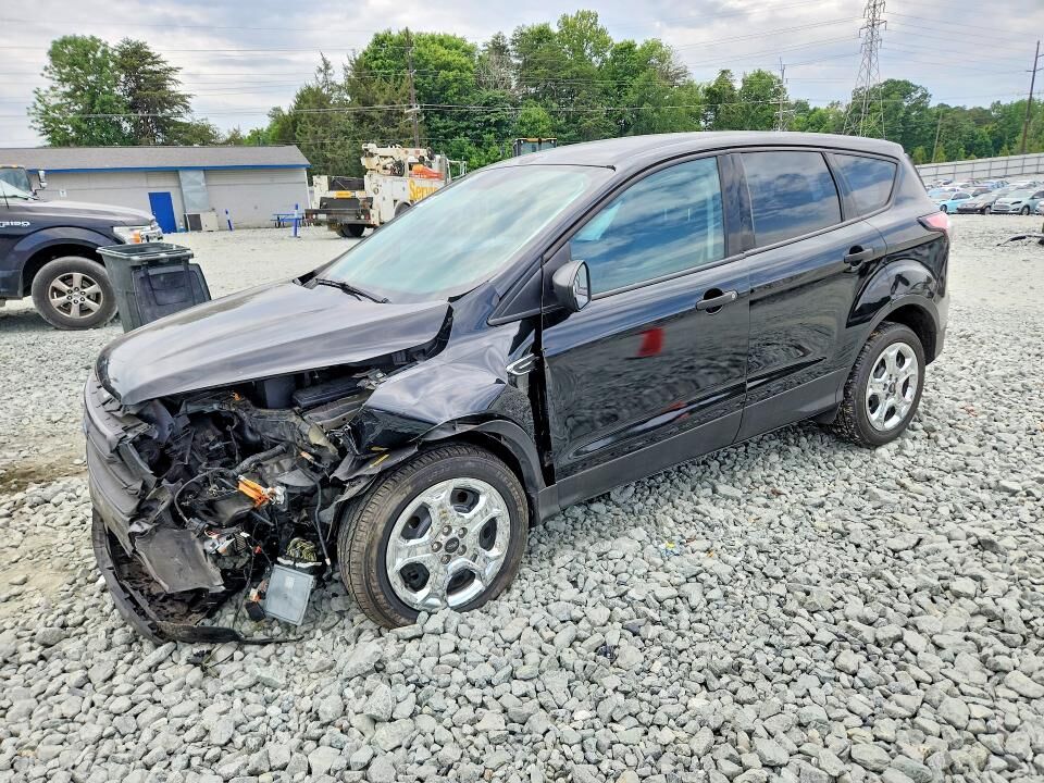 2017 FORD Escape