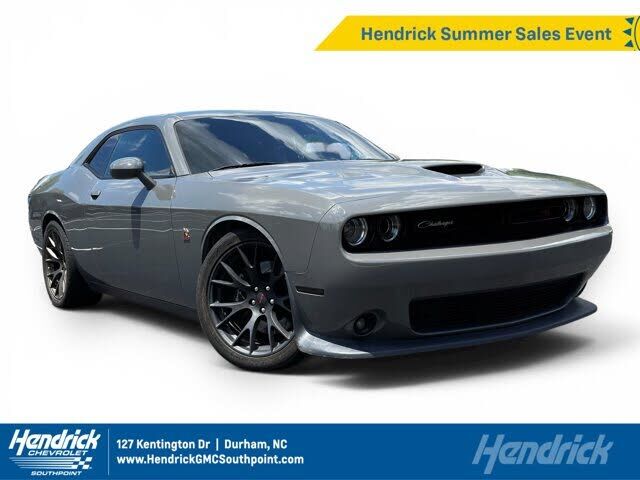 2019 DODGE Challenger