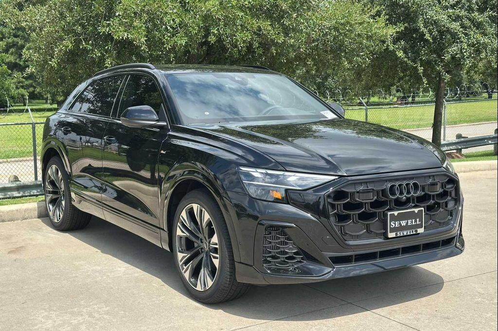 2026 Audi Q8