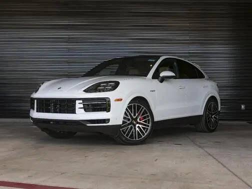 2026 PORSCHE Cayenne