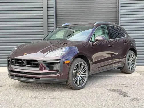 2026 PORSCHE Macan