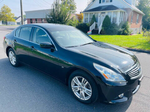 2015 INFINITI Q40