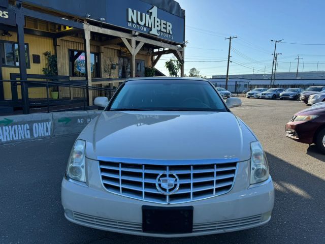 2010 CADILLAC DTS