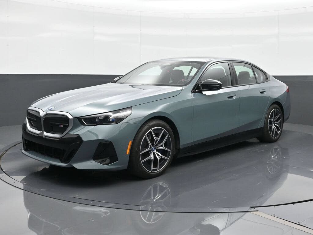 2024 BMW i5