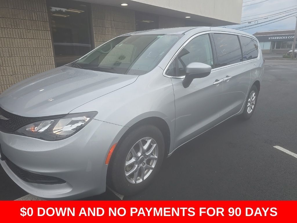 2023 CHRYSLER Voyager