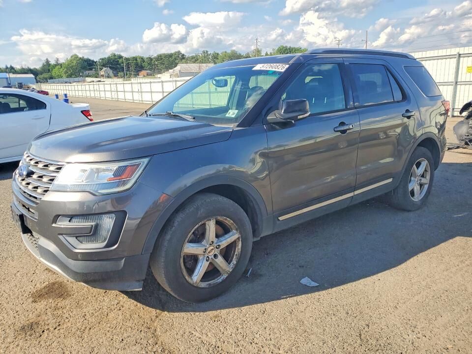 2016 FORD Explorer