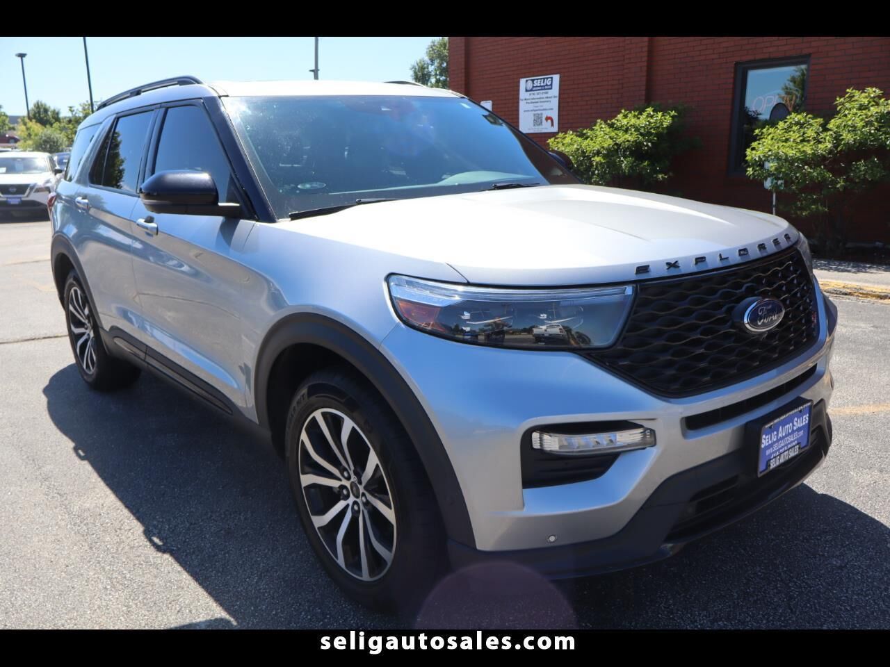 2022 FORD Explorer