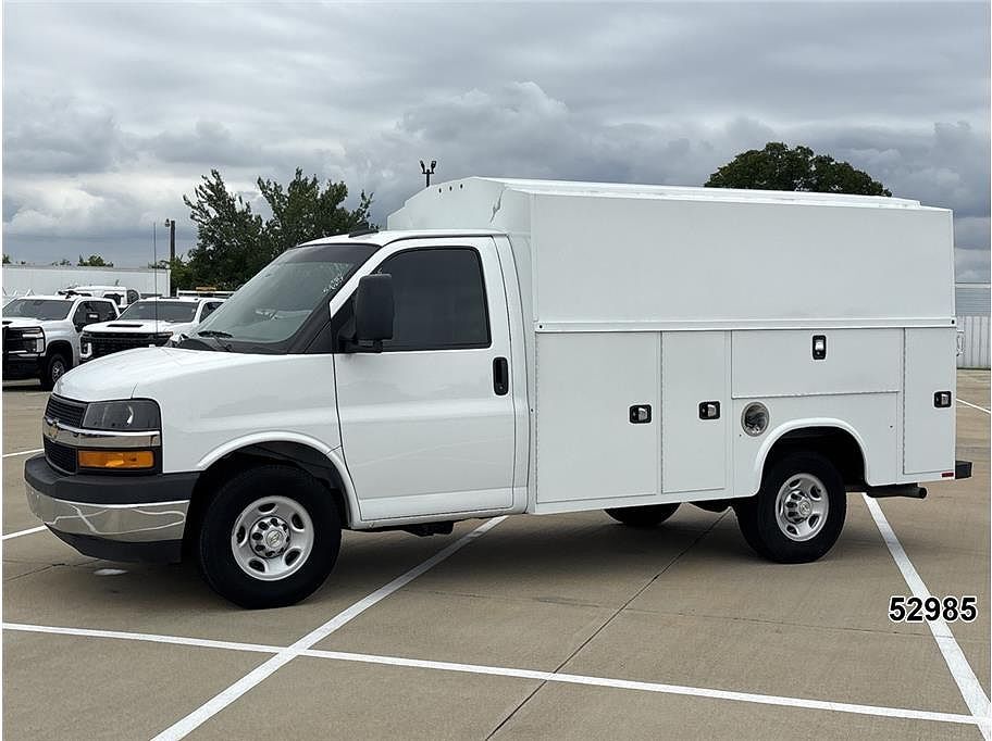 2022 CHEVROLET Express
