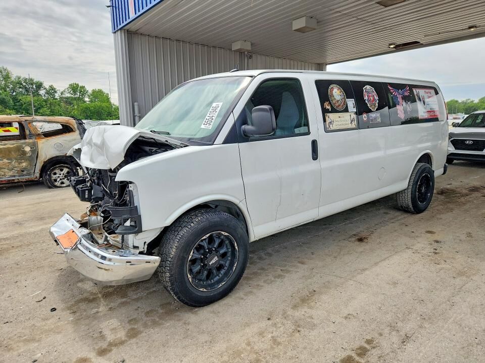 2013 CHEVROLET Express